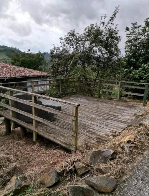 Willa La Casina Roja - Santolaya De Cabranes Arboleya Zewnętrze zdjęcie