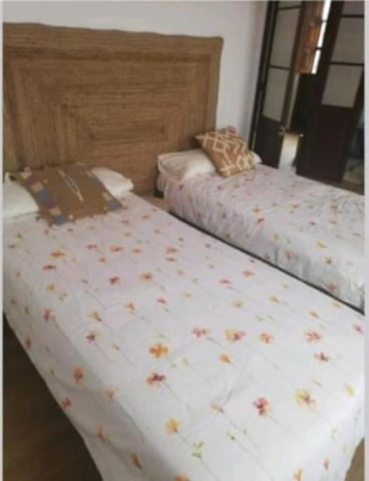 Willa La Casina Roja - Santolaya De Cabranes Arboleya Zewnętrze zdjęcie